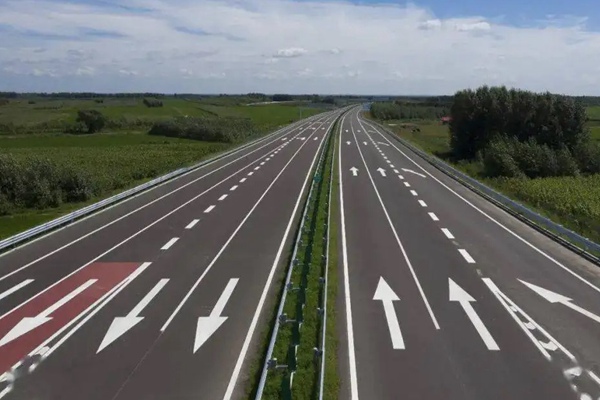 中鋼國檢中標集雙高速公路通化至梅河口段合同段